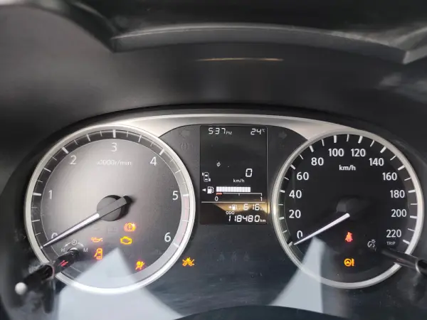 Nissan Micra 1.5 dCi N-Connecta S/S 19