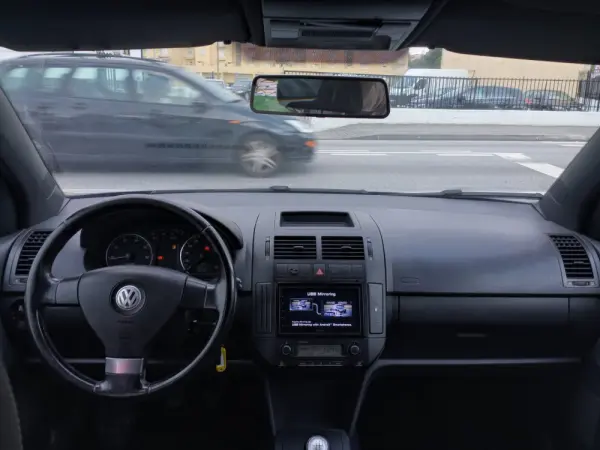 Volkswagen Polo 1.2 Play and Go 14