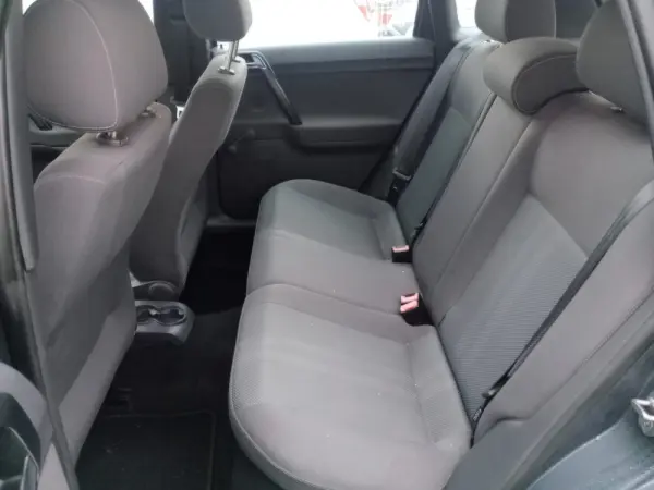 Volkswagen Polo 1.2 Play and Go 15