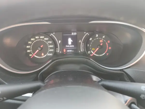 Fiat Tipo 1.3 M-Jet Easy 17