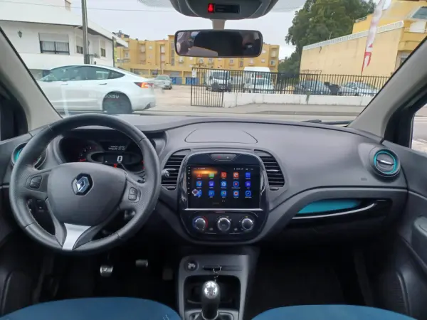 Renault Captur 1.5 dCi Sport 11