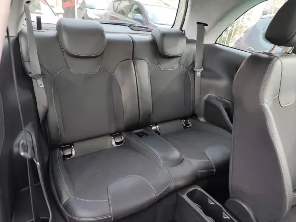 Opel Adam 1.2 Slam J18 12