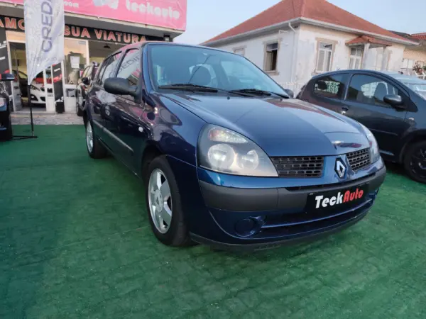 Renault Clio 1.2 16V Dynamique 1