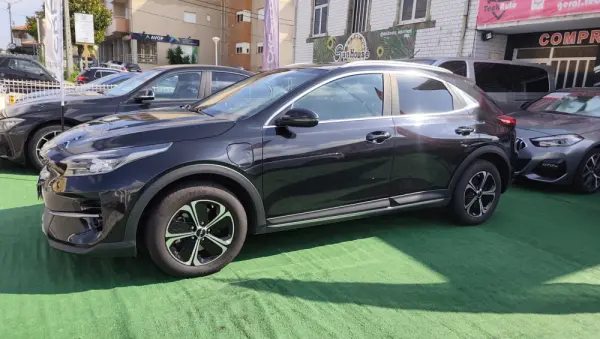 Kia XCeed 1.6 GDi PHEV Drive 8