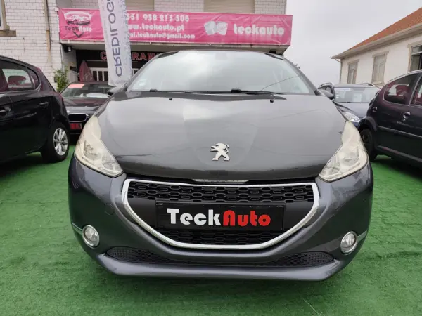 Peugeot 208 1.2 PureTech Active 2