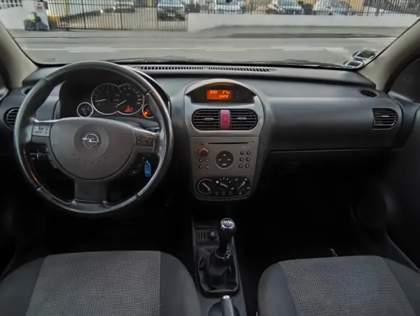 Opel Corsa 1.3 CDTI Cosmo 16