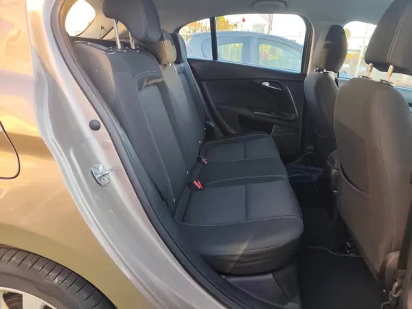 Fiat Tipo 1.3 M-Jet Easy 12