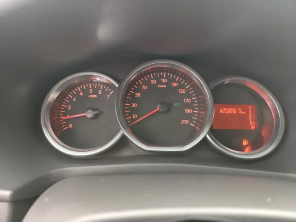 Dacia Logan MCV 0.9 TCe Stepway 18