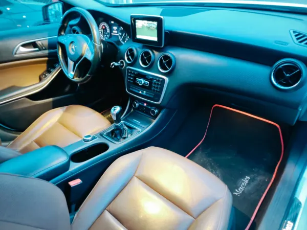 Mercedes-Benz A 180 CDi BE Urban 24