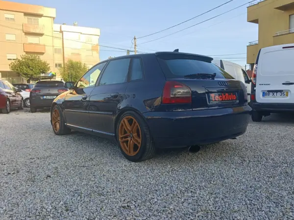 Audi A3 1.9 TDI Ambiente 4