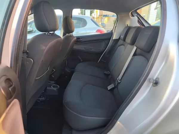 Peugeot 206+ 1.1 Trendy 11