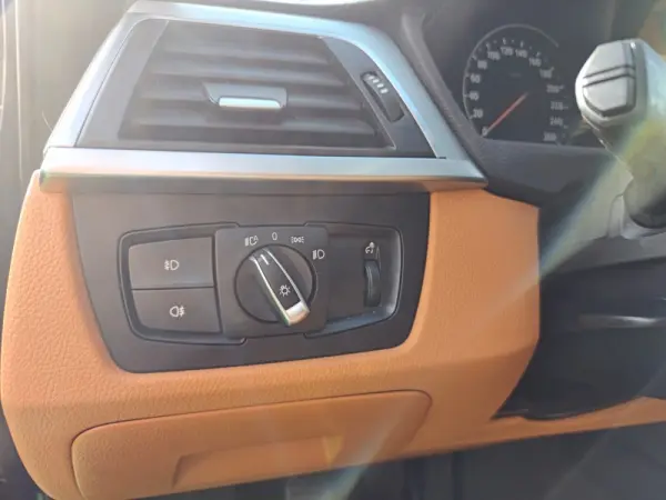 BMW 320 d Line Sport 18