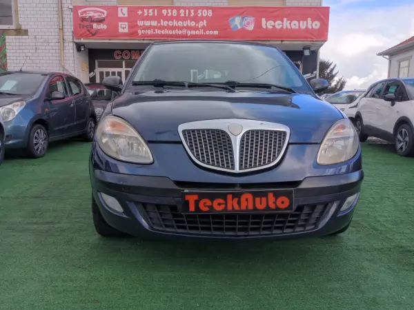 Lancia Ypsilon 1.2 16V Fashion 11