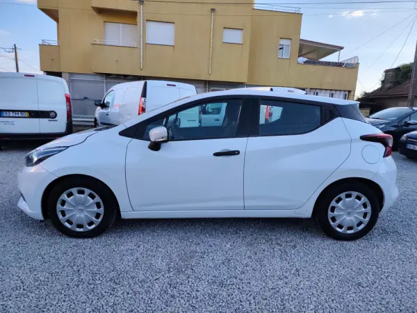 Nissan Micra 1.5 dCi N-Connecta S/S 4