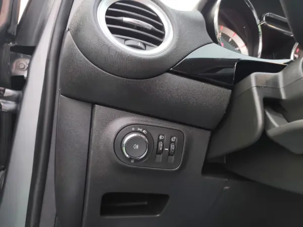 Opel Adam 1.2 Slam J18 18