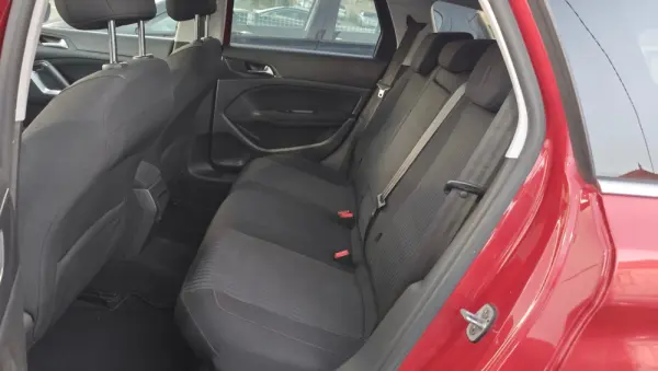 Peugeot 308 SW 1.6 BlueHDi Active 14