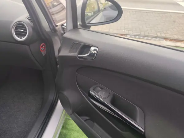 Opel Corsa 1.3 CDTI Cosmo 20