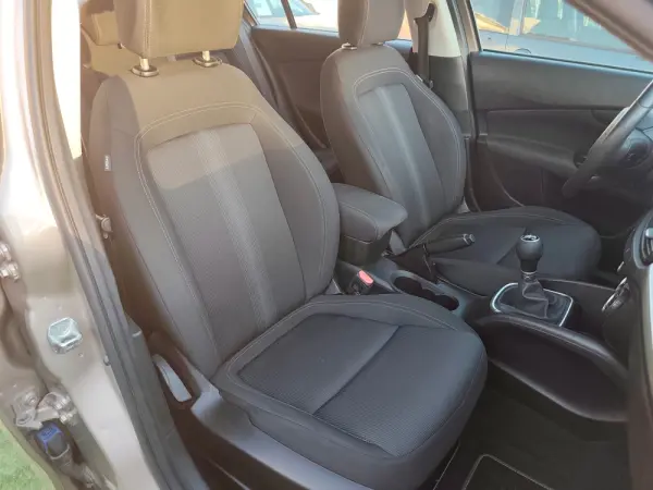 Fiat Tipo 1.3 M-Jet Easy 10