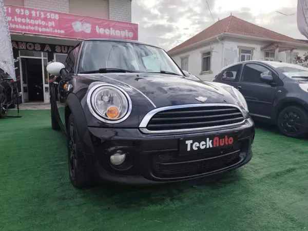 MINI 3 Portas One D 1