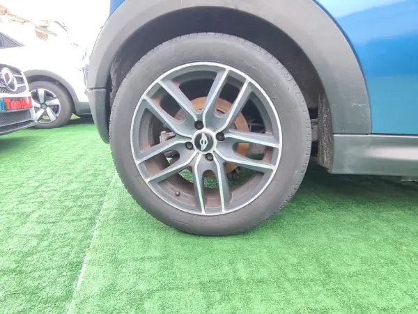 MINI 3 Portas Cooper D 11