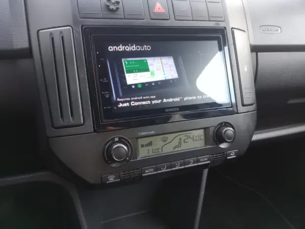 Volkswagen Polo 1.2 Play and Go 21