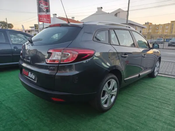 Renault Mégane Sport Tourer 1.5 dCi Dynamique S 6