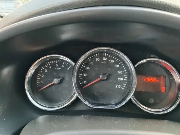 Dacia Sandero 1.5 dCi Stepway 10