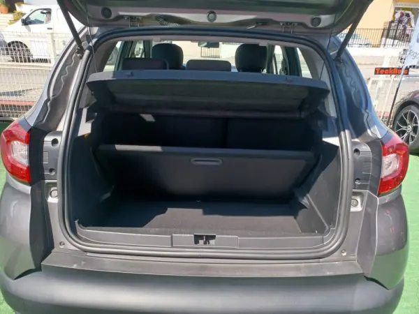 Renault Captur 0.9 TCE 11