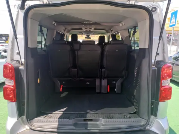Citroen Spacetourer 2.0 BlueHDi XL Feel EAT8 10