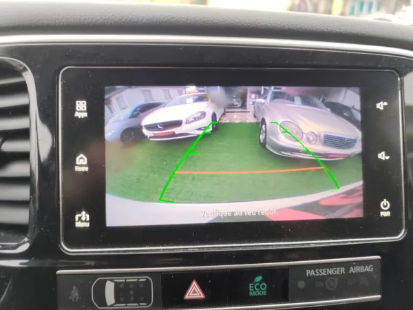 Mitsubishi Outlander 2.0 Kaiteki CVT 7 LUGARES 26