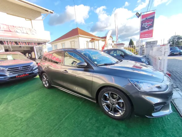 Ford Focus SW 1.0 EcoBoost MHEV ST-Line Design SIP 8