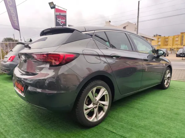 Opel Astra 1.6 CDTi Cosmo Start/Stop 11