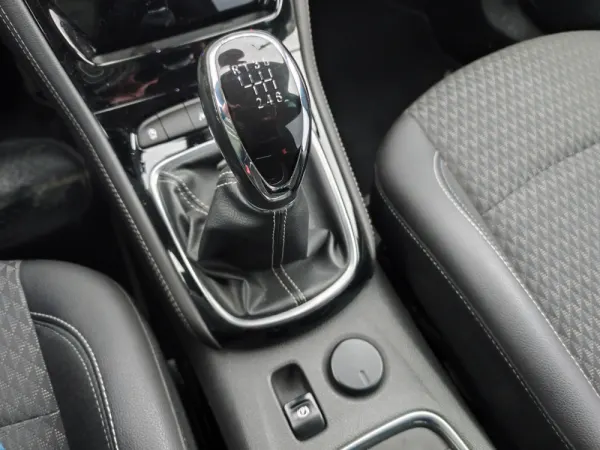 Opel Astra 1.6 CDTi Cosmo Start/Stop 26