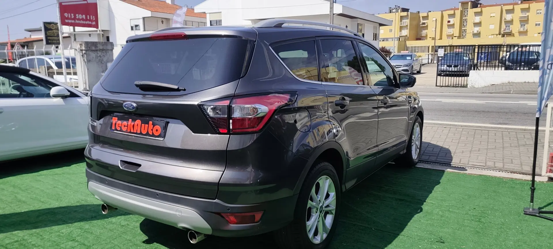 Ford Kuga 1.5 TDCi EcoBlue Titanium 7