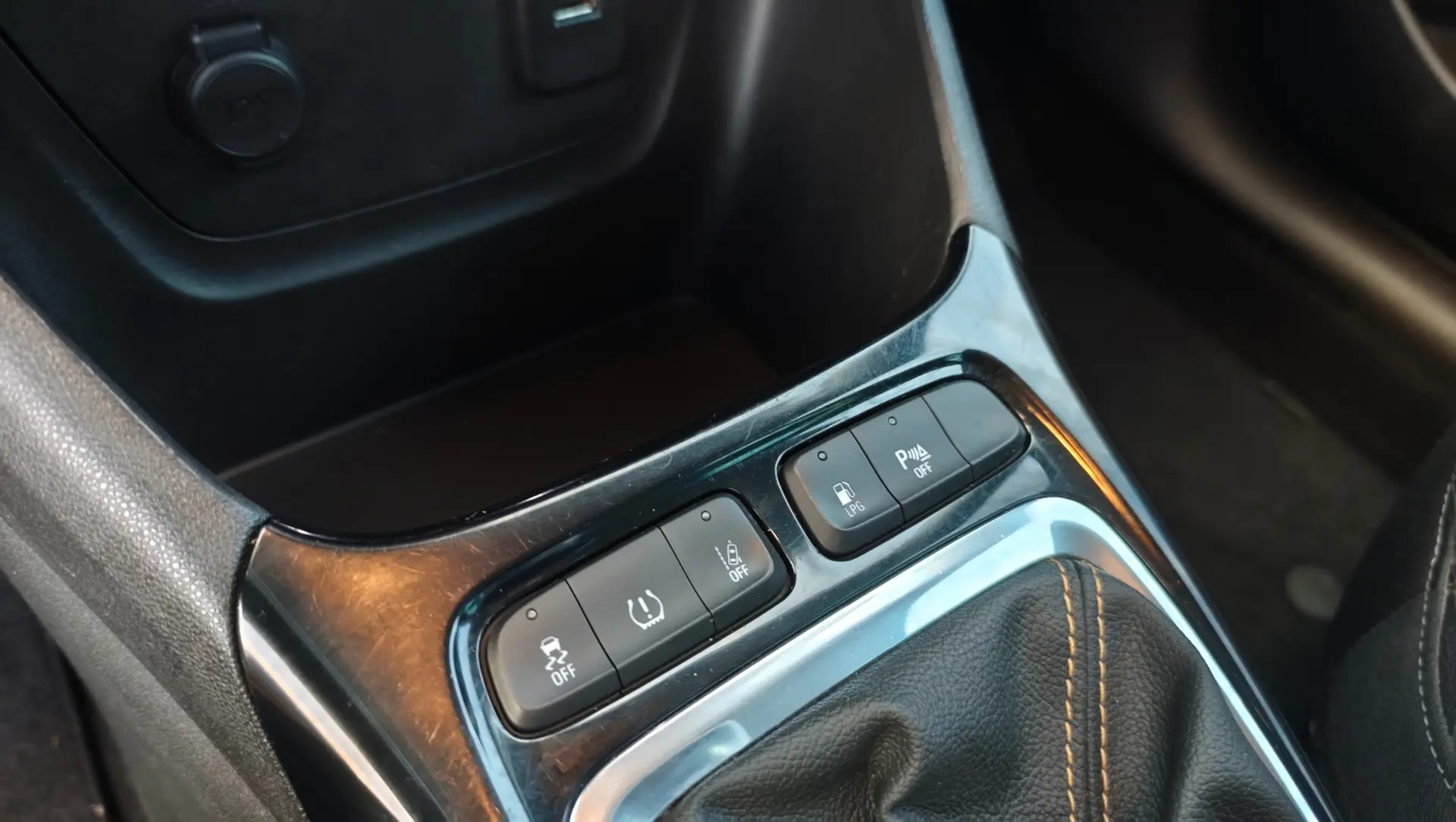 Opel Crossland X 1.2 Innovation FlexFuel 15