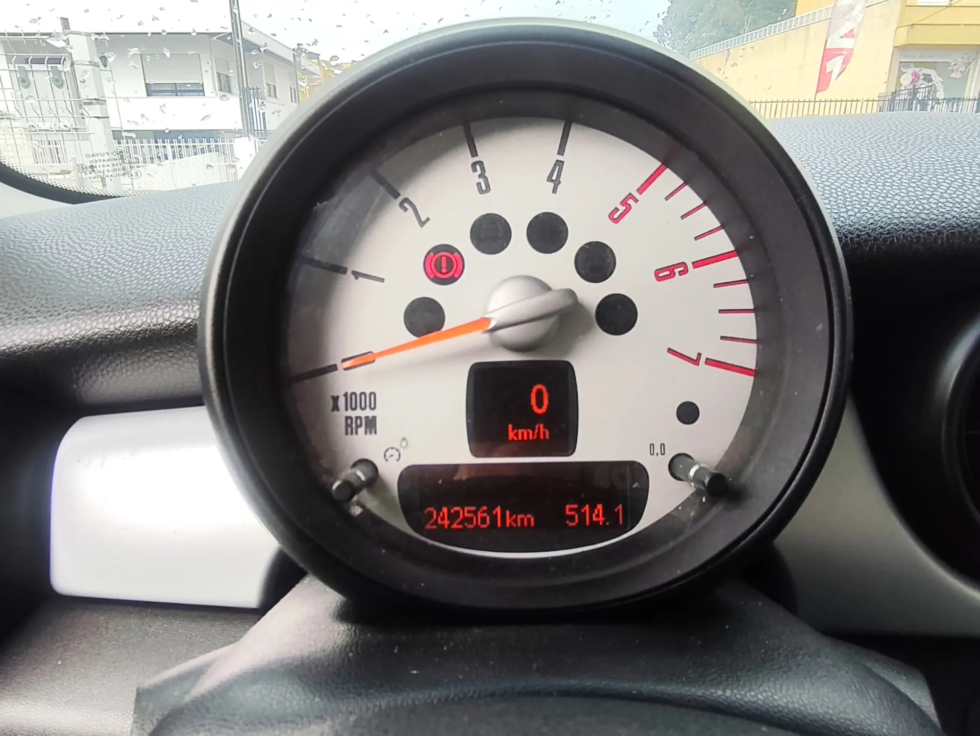 MINI 3 Portas One D 12