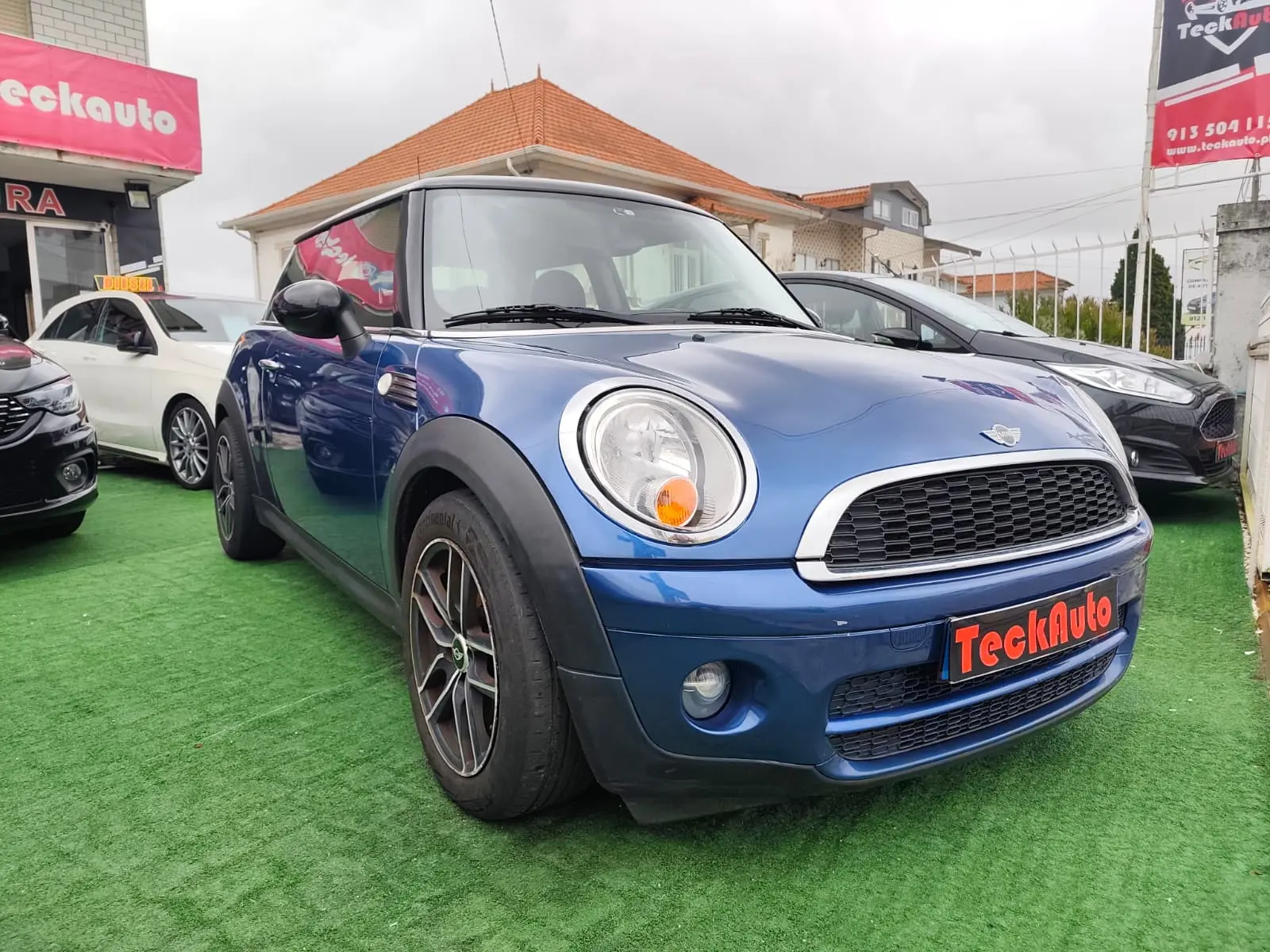 MINI 3 Portas Cooper D 9