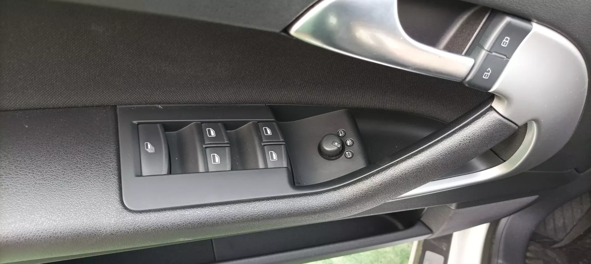 Audi A3 Cabrio 2.0 TDi S-Line 12