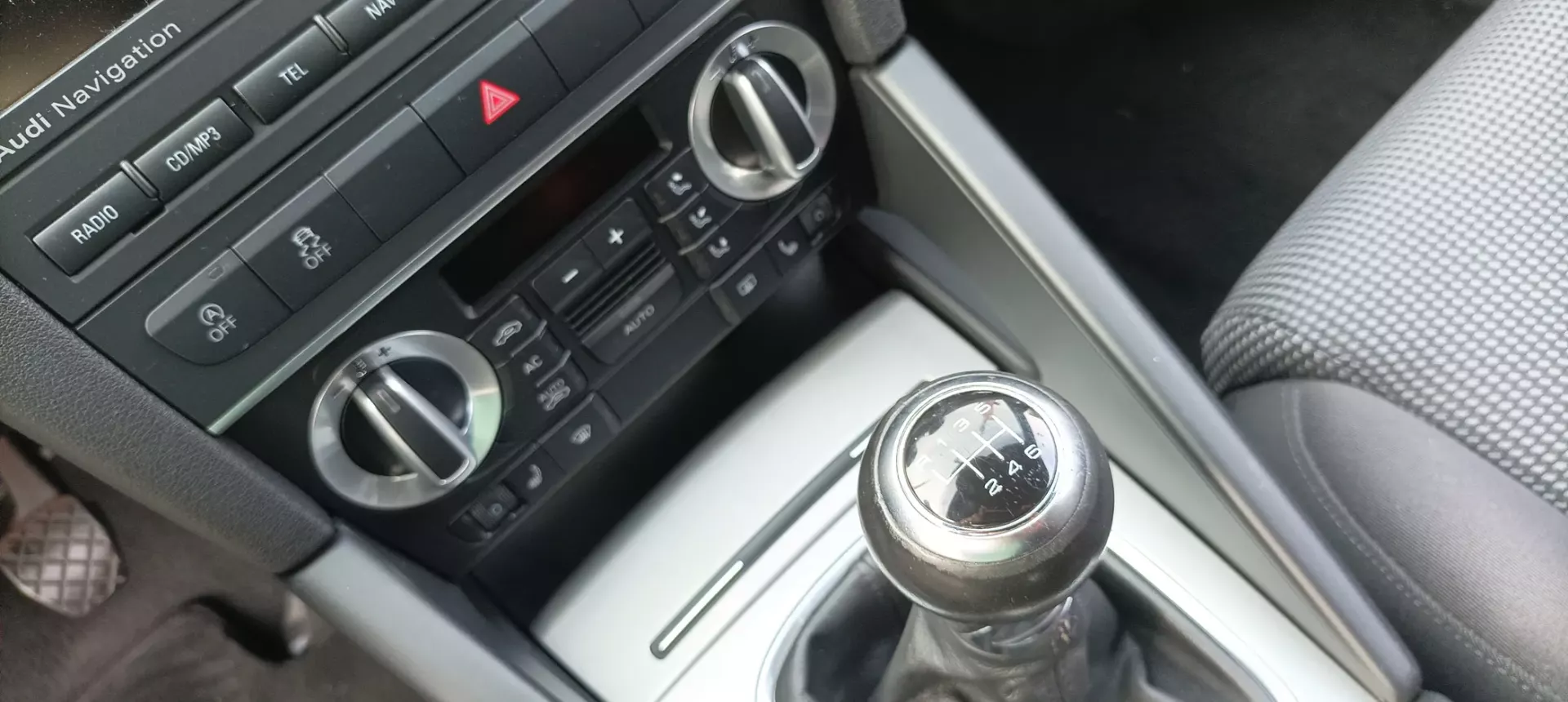 Audi A3 Cabrio 2.0 TDi S-Line 16