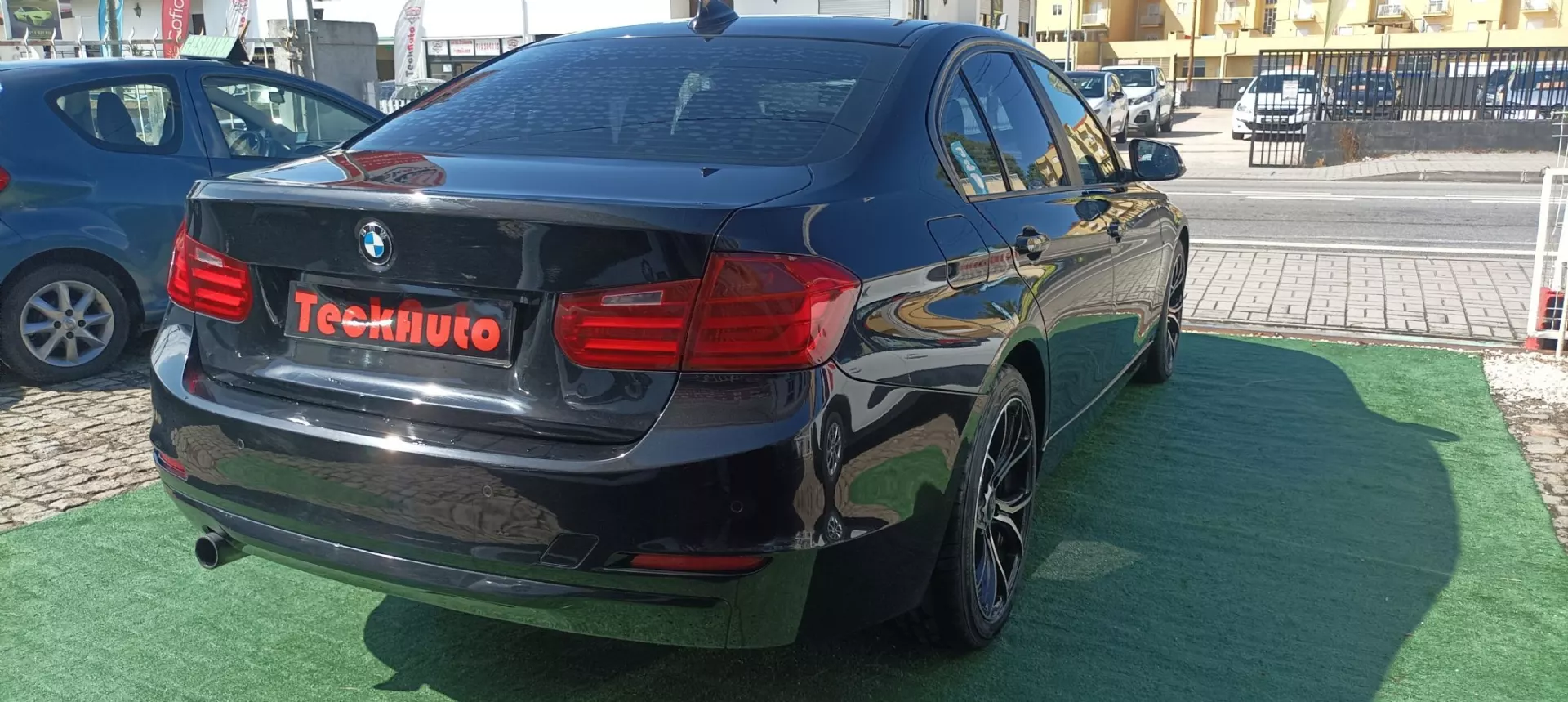 BMW 318 d Auto Line Sport (2012-2015) 10