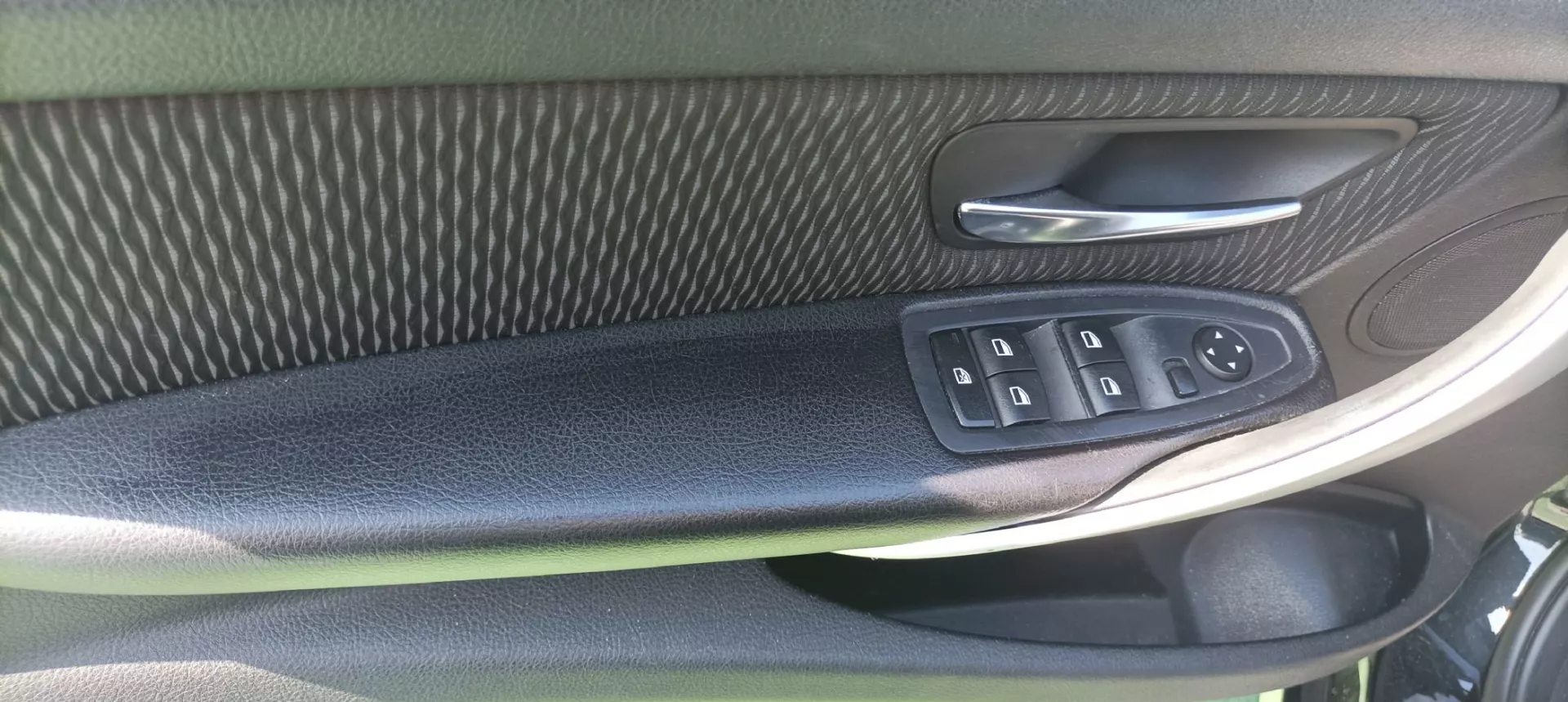 BMW 318 d Auto Line Sport (2012-2015) 12