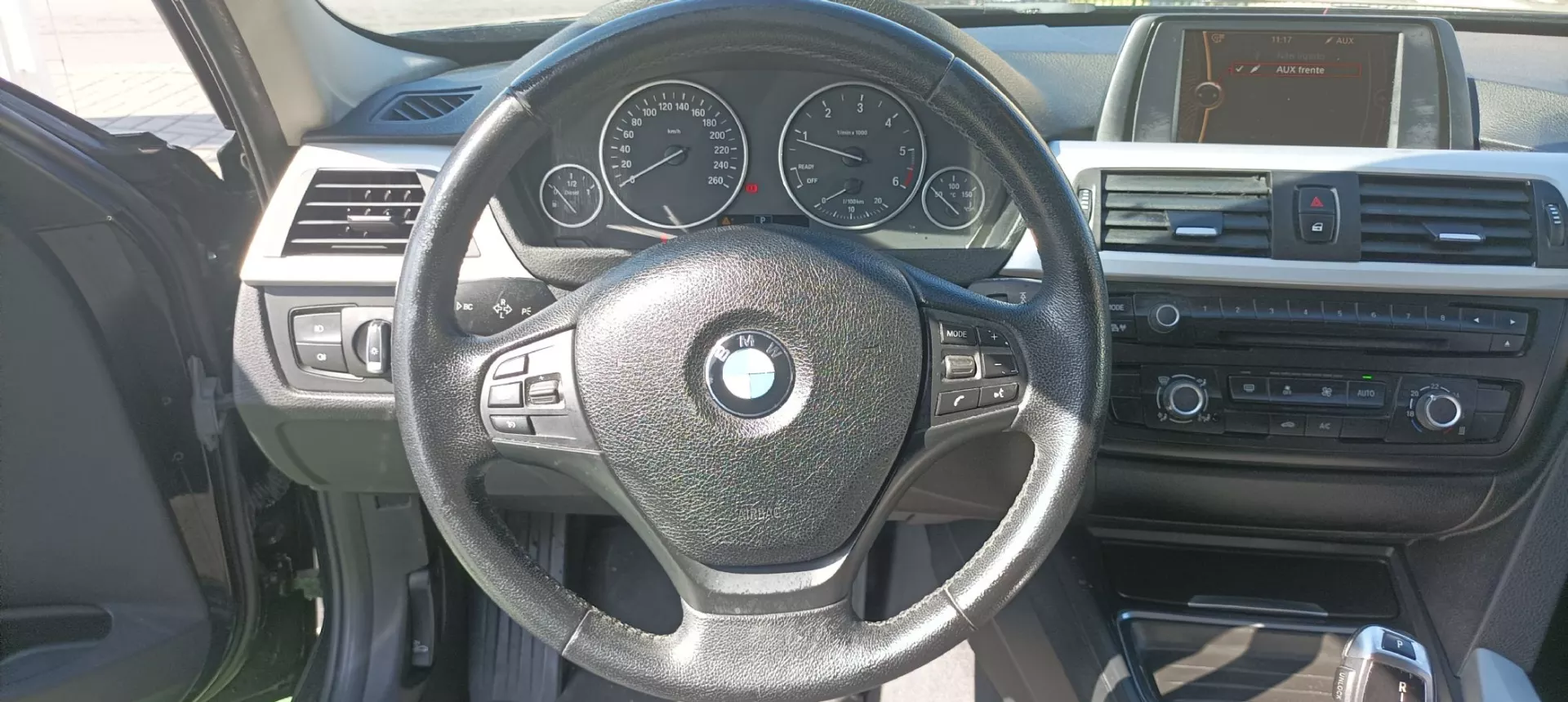 BMW 318 d Auto Line Sport (2012-2015) 15