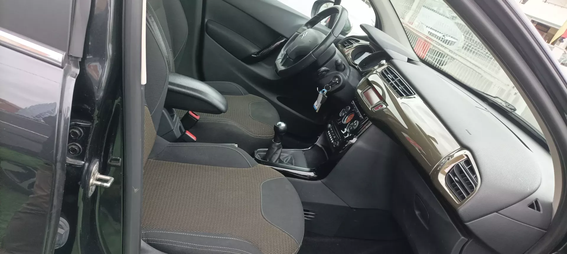 Citroën C3 1.6 HDi Airdream Exclusive 23