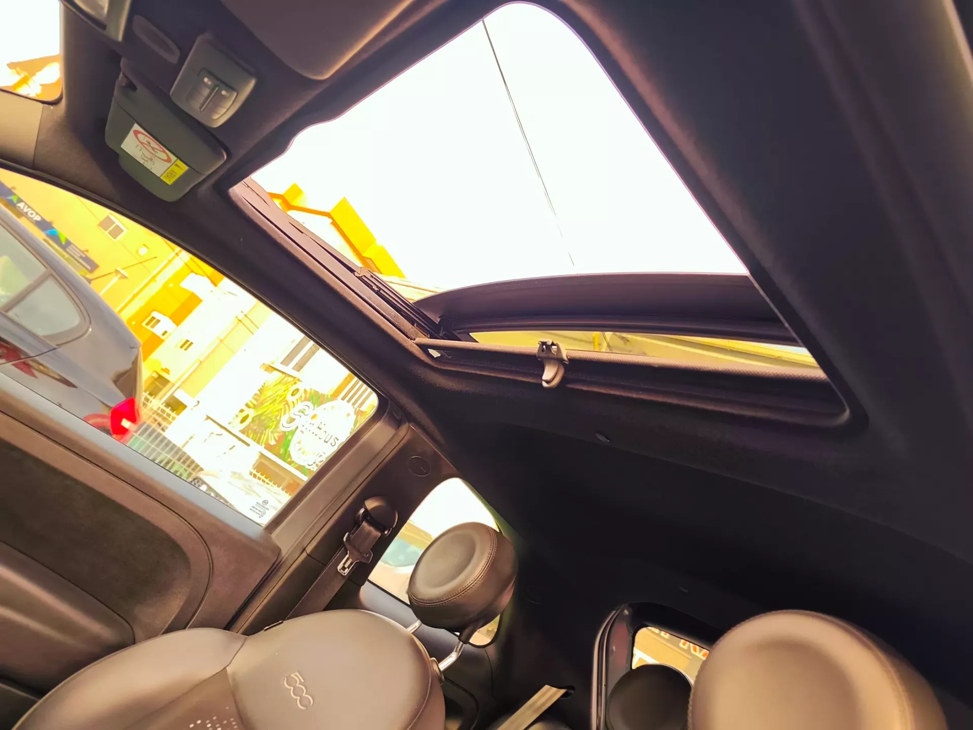 Fiat 500 1.0 Hybrid Connect 25