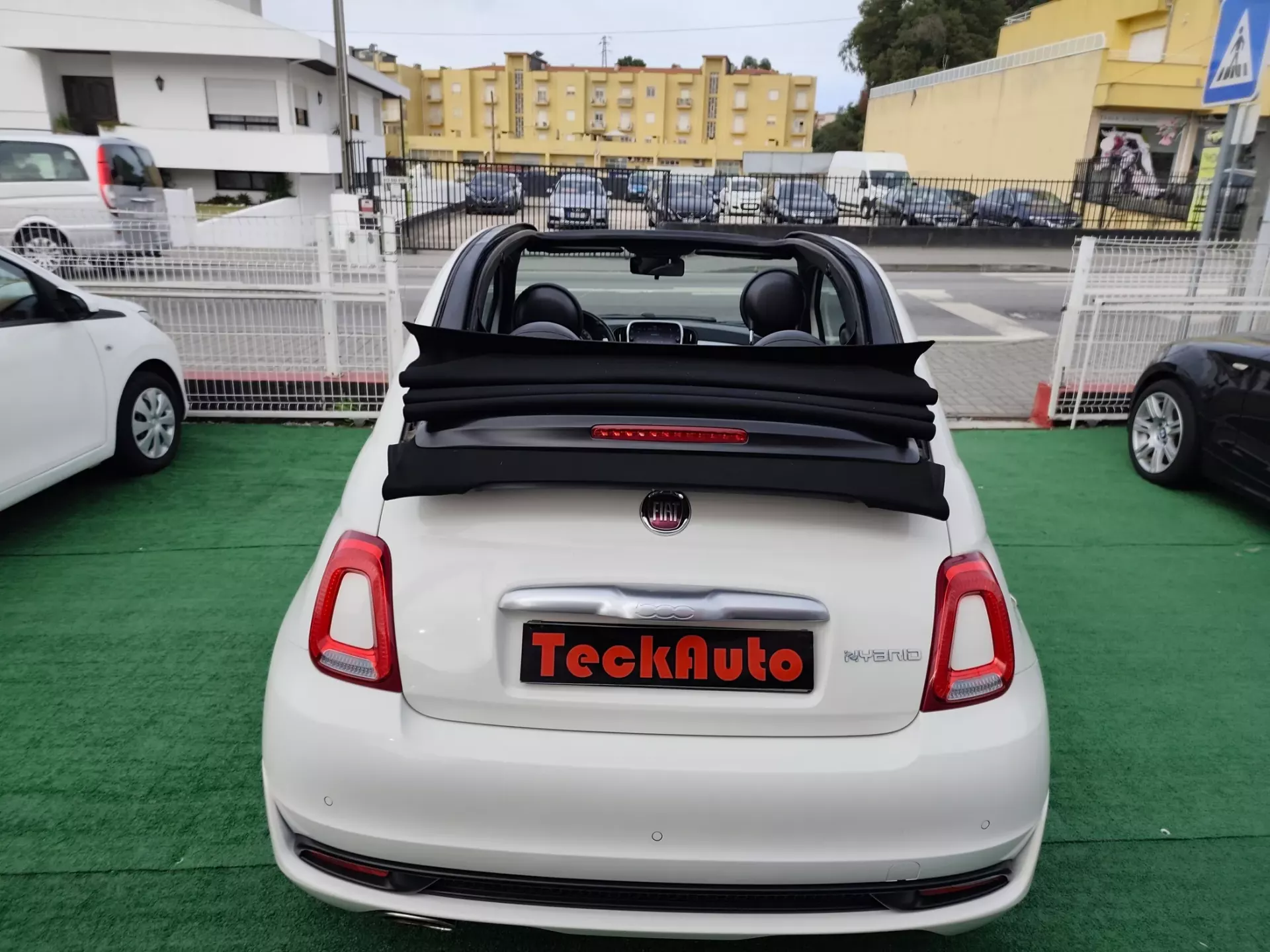 Fiat 500C 1.0 HYBRID CONNECT 10