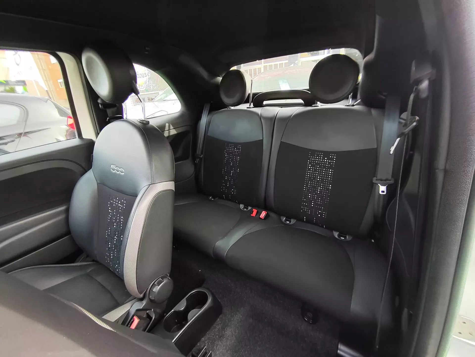 Fiat 500C 1.0 HYBRID CONNECT 15