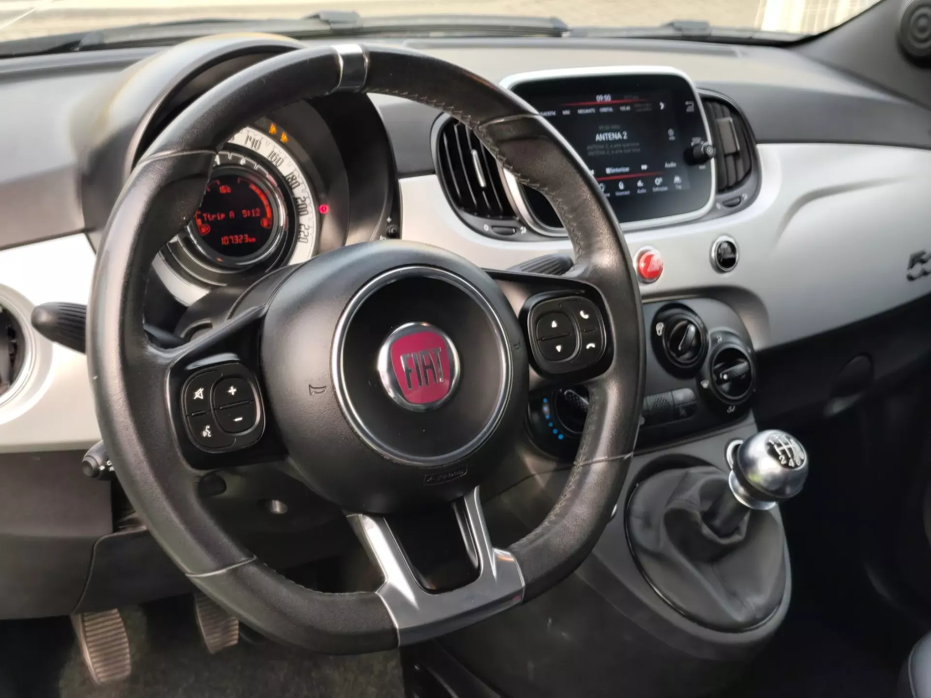 Fiat 500C 1.0 HYBRID CONNECT 19