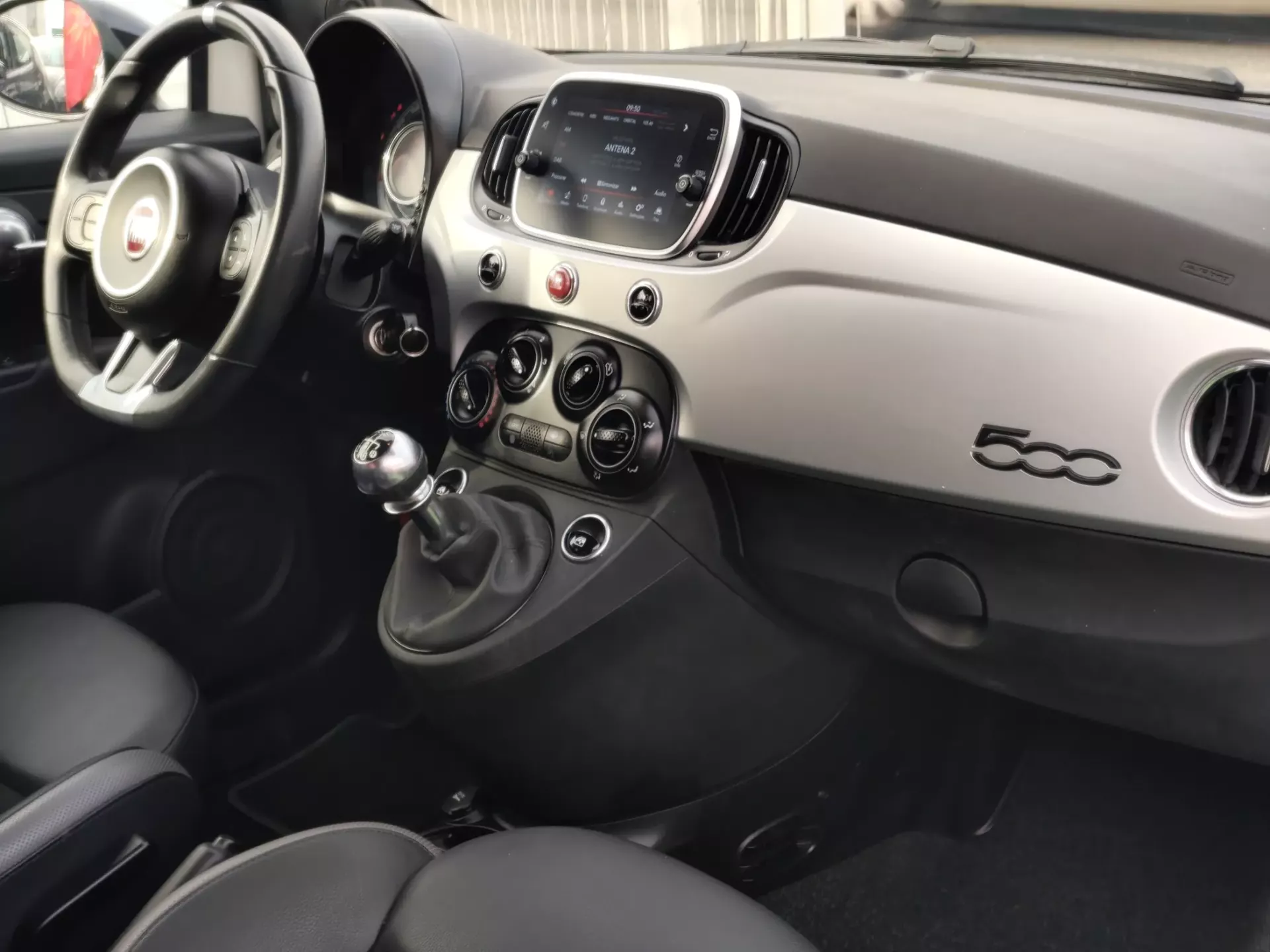 Fiat 500C 1.0 HYBRID CONNECT 34