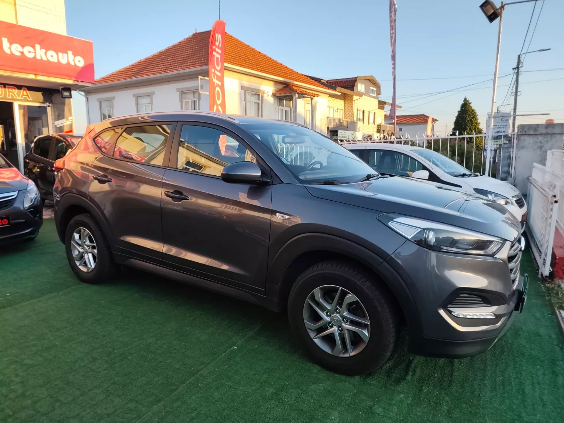 Hyundai Tucson 1.7 CRDi Creative (2015-2016) 11