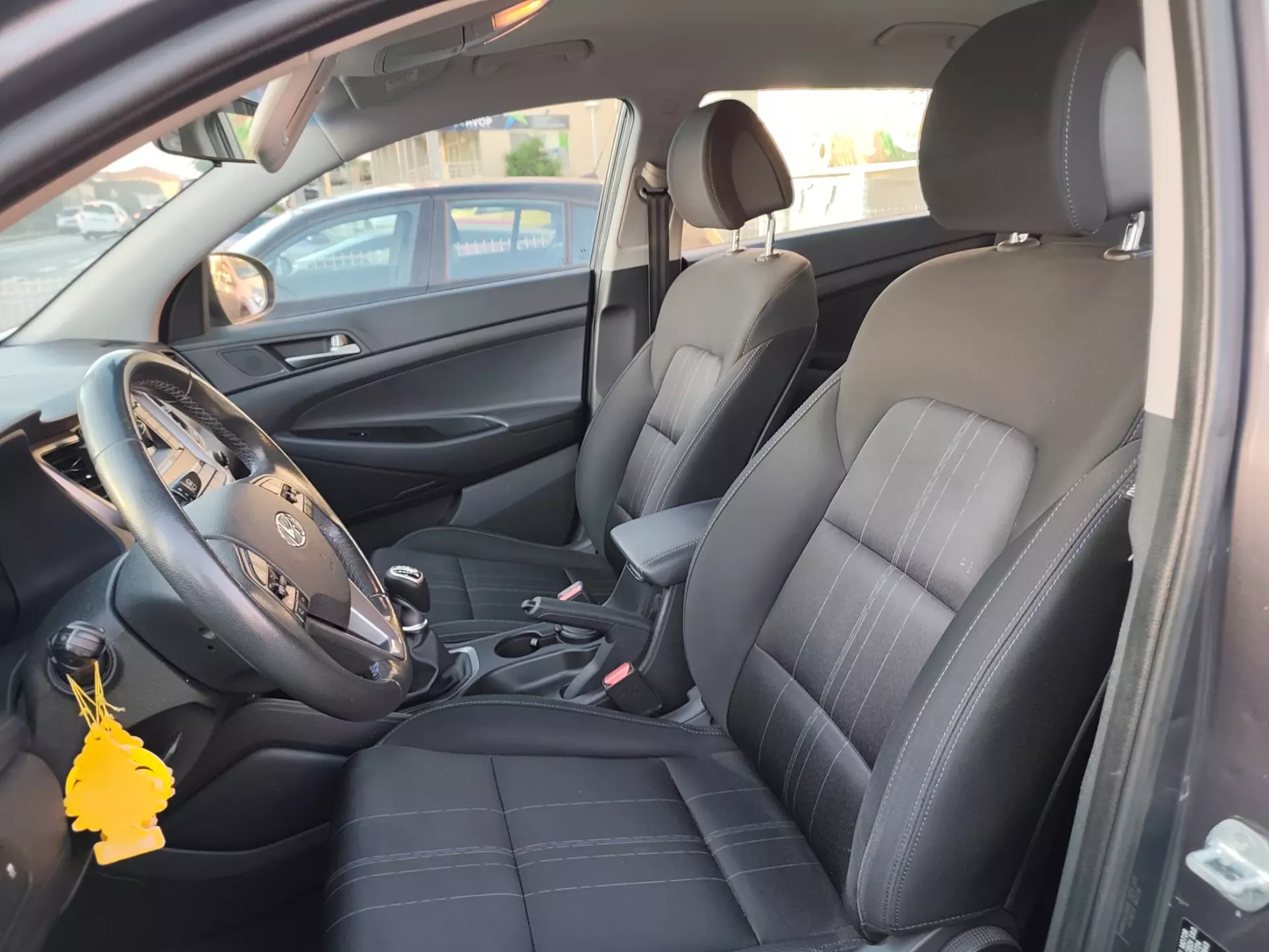 Hyundai Tucson 1.7 CRDi Creative (2015-2016) 15